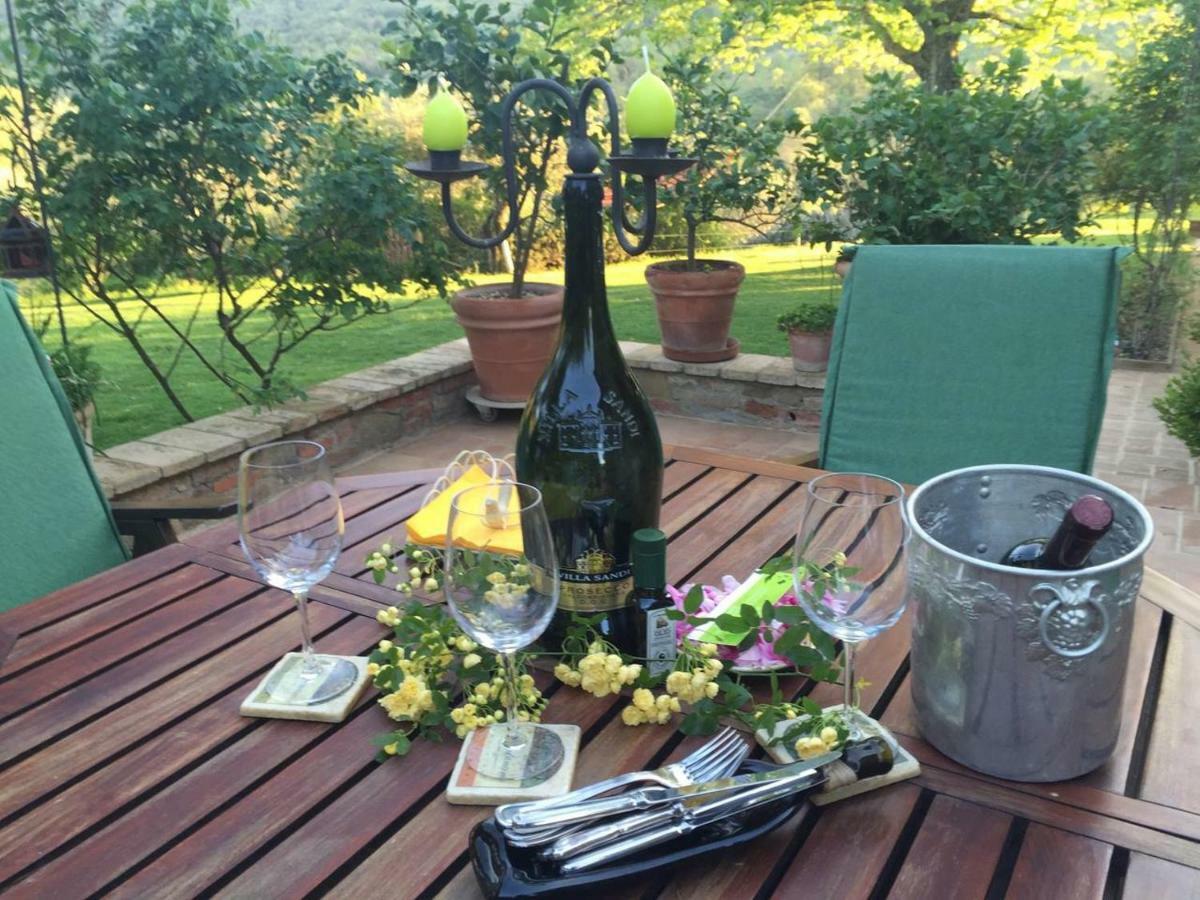 Villa Fontanaro Farm And Culinary School Paciano Esterno foto